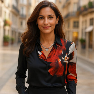 Natalia™ | Blusa Elegante de Satén Brillante con Escote en Cascada